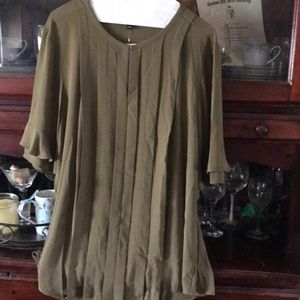 Ann Taylor pleated blouse. NWT